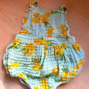 Angel dear bubble romper size 3-6 mo